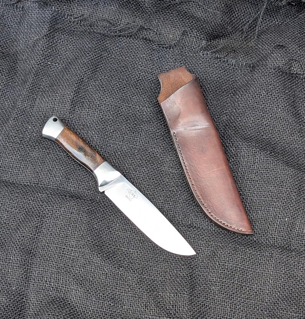 General purpose sheath knife in 80crv2 and stabilised walnut