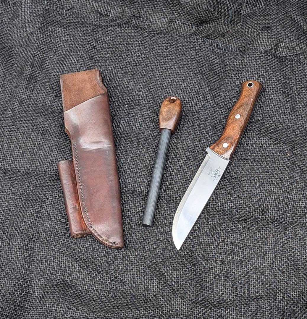 Classic Bushcraft knife and firesteel set